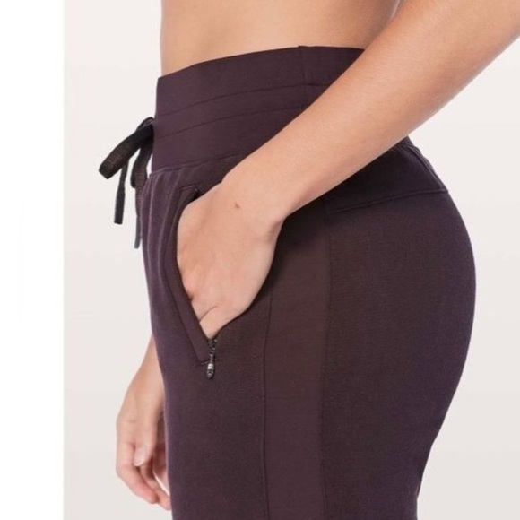 Lululemon Athletica Jogger Size 8 - Picture 10 of 10